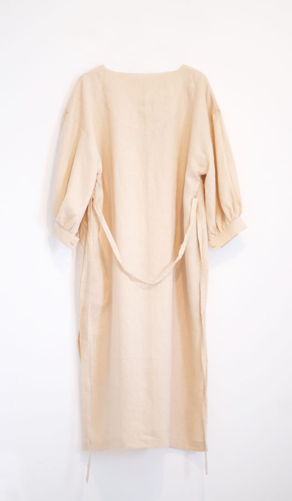 
                  
                    Kaftan Beige
                  
                