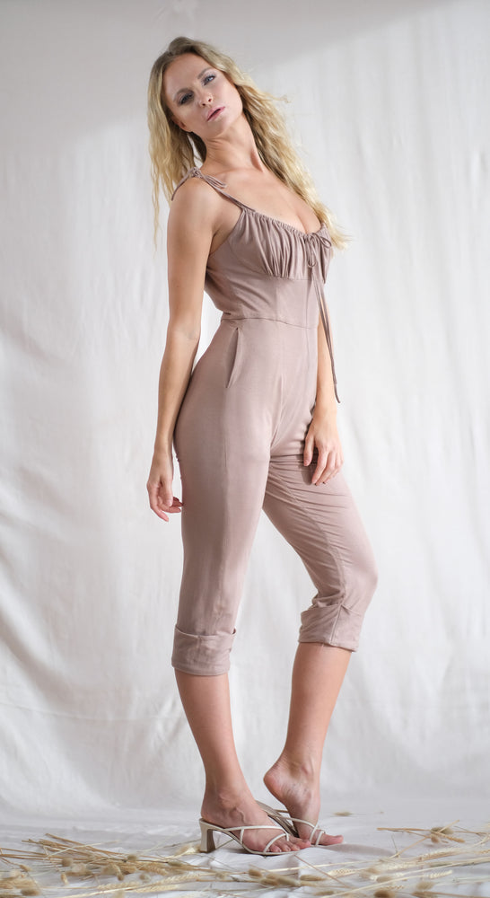 
                  
                    Fai elastane jumpsuit - African violet
                  
                